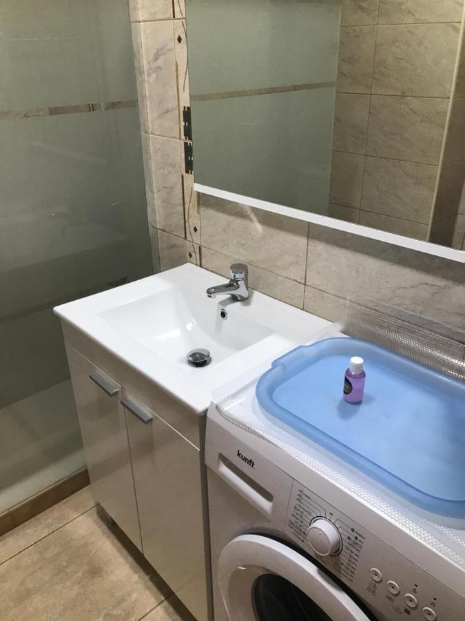 Yumbo Beach Apartment 2 With High Speed Free Internet San Bartolomé Exteriör bild